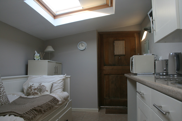 the loose box at home farm